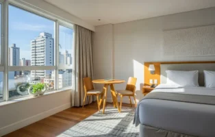 Confira 3 hotéis no bairro Pinheirinho em Curitiba